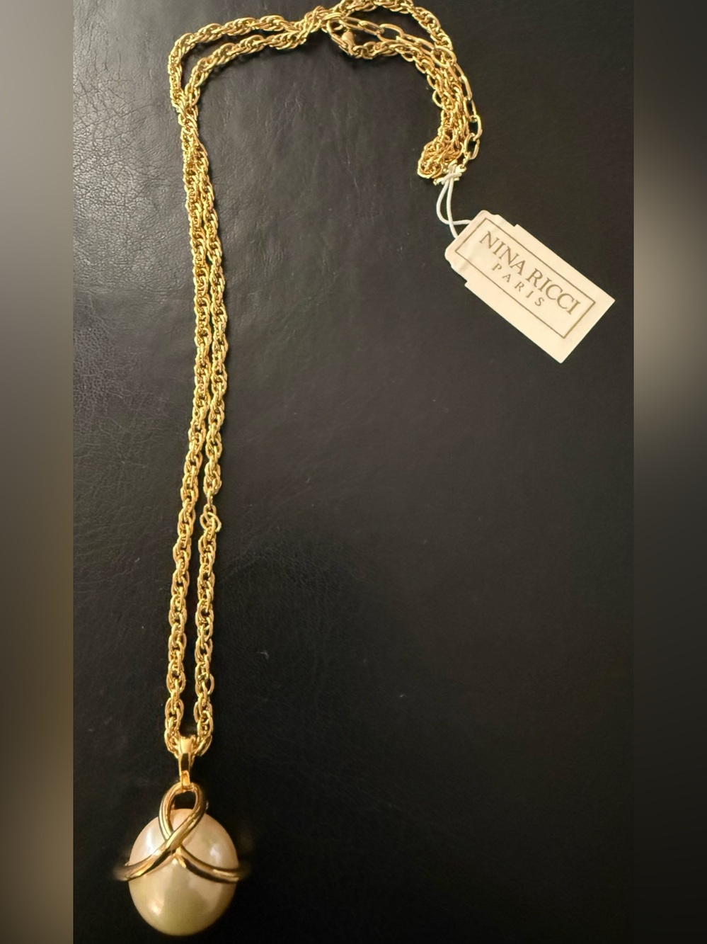 Nina Ricci Gold-Tone Chain Necklace with Pearl Drop